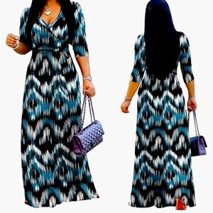 XL casual dress. Flattering, comfortable and has POCKETS!